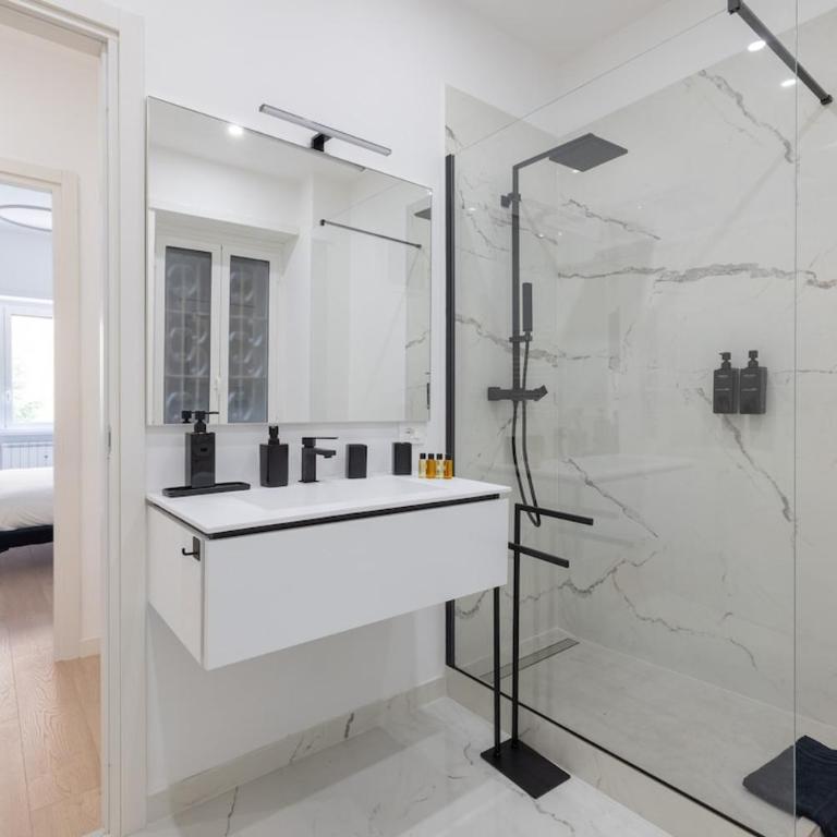 Piazzale Clodio Apartment - One-Bedroom Apartment - 9