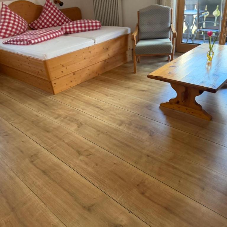 Ferienhaus Spornitz - Deluxe Zimmer mit Kingsize-Bett - 15