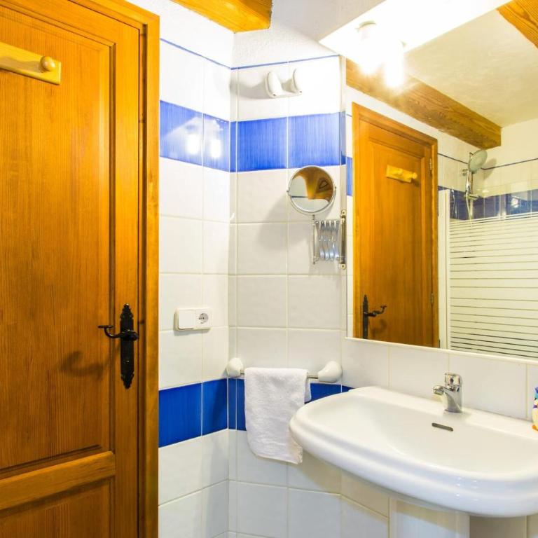 Llosia - Casa Vacacional de 3 dormitorios - 21