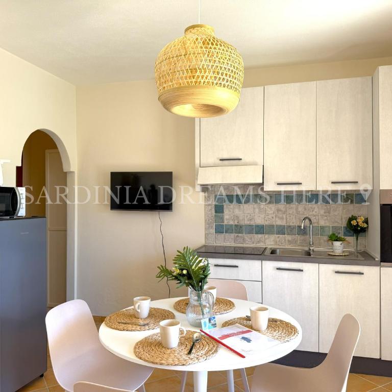 Lilly Home - One-Bedroom Apartment - 37