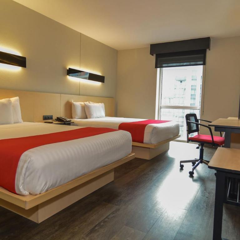 City Express Plus by Marriott Medellín Colombia - Habitación Doble - 2 camas dobles - 1