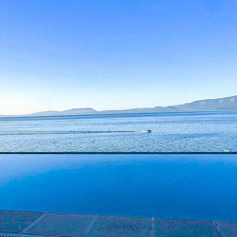 HOM I Exclusivo Dpto Frente al Lago Muelle Pucon - Apartment - 16