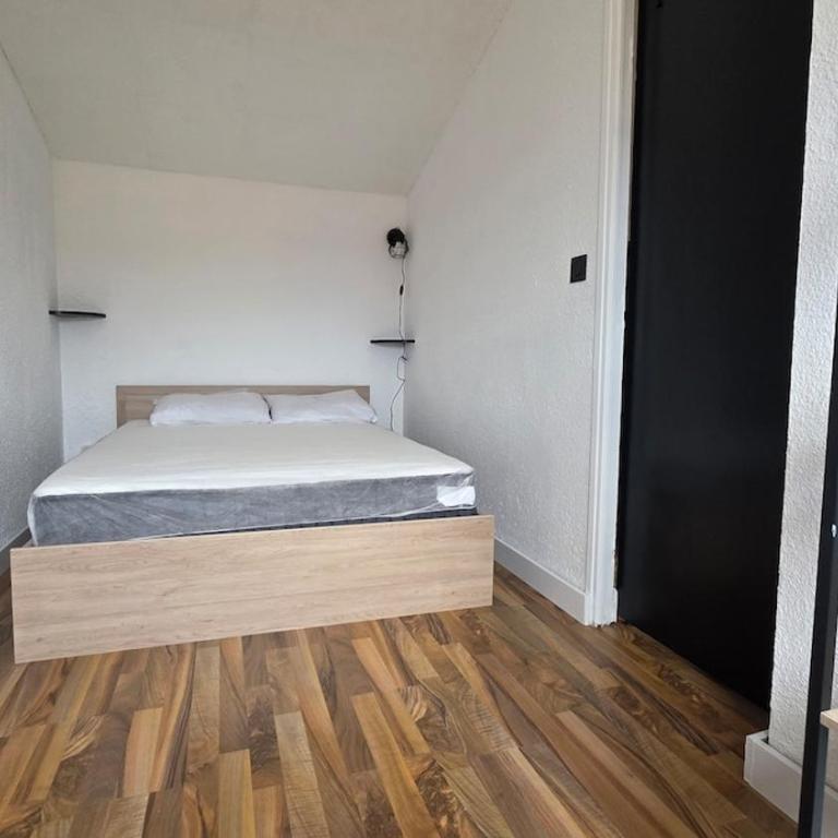 Cap d'Agde - Two-Bedroom Apartment - 18