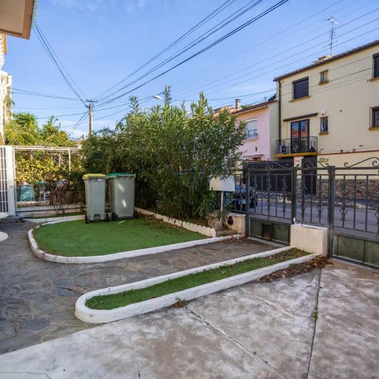 Zen Paradise - maison calme au cœur de Perpignan - Three-Bedroom House - 35