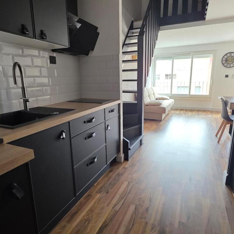 Cap d'Agde - Two-Bedroom Apartment - 6