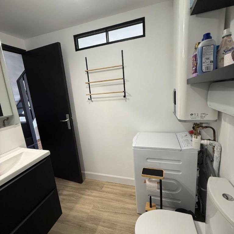 Cap d'Agde - Two-Bedroom Apartment - 14
