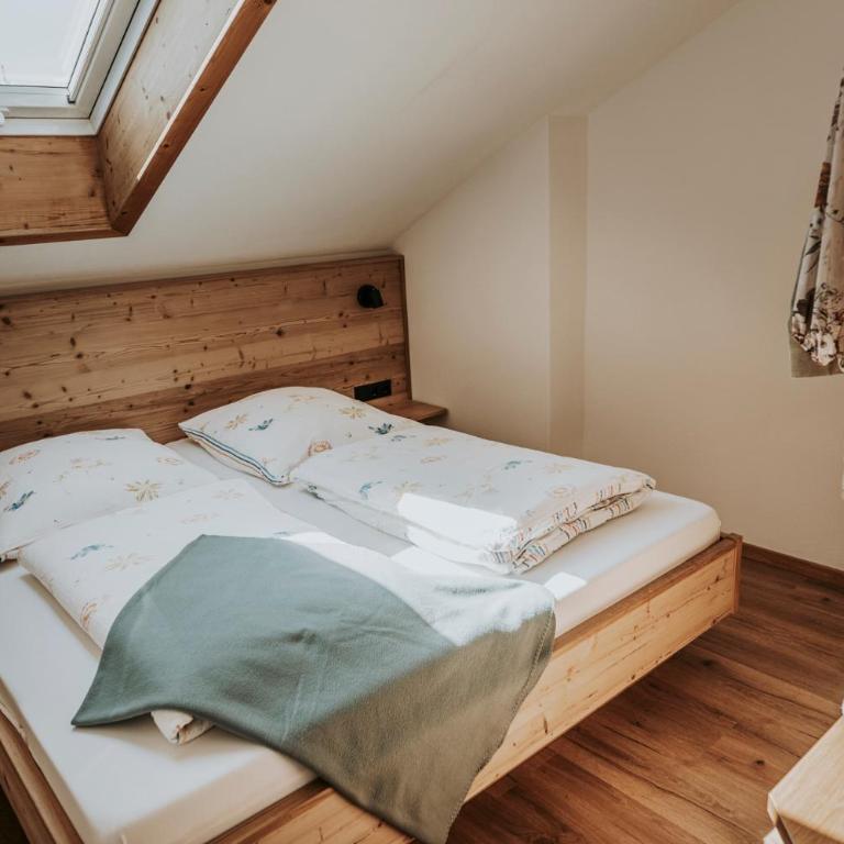 Ferienwohnung Säuling , Landhaus Linde, Seeg-Enzenstetten im Allgäu, mit Königscard - Apartment - 16