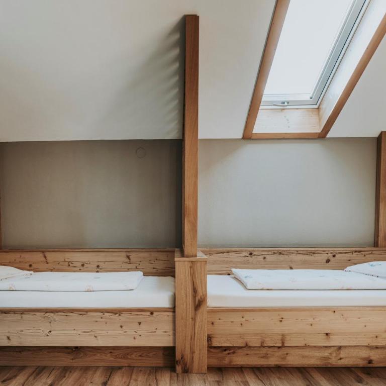 Ferienwohnung Säuling , Landhaus Linde, Seeg-Enzenstetten im Allgäu, mit Königscard - Apartment - 11