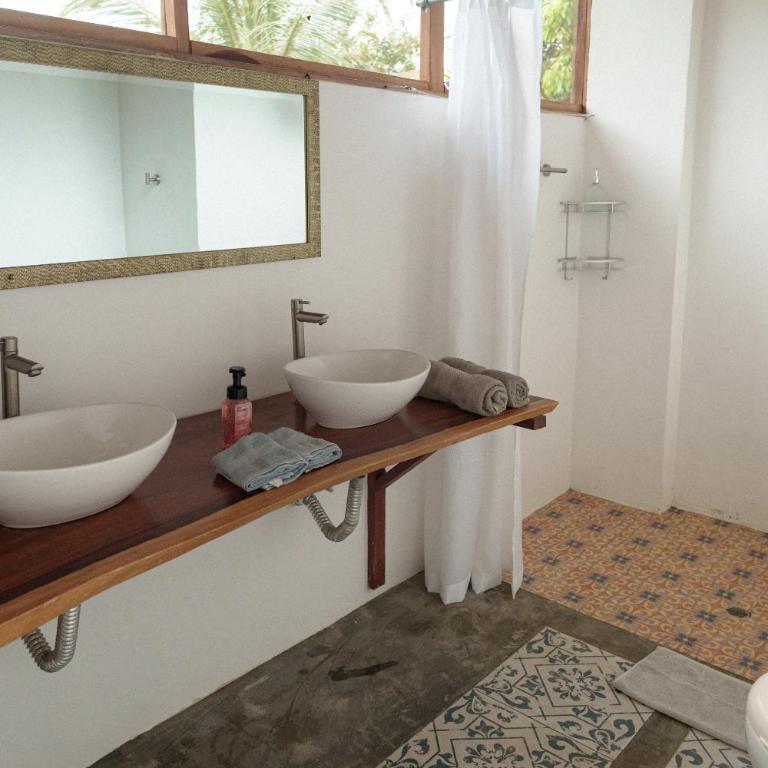 Frana Lodge - Habitación con vistas a la montaña y cama grande - 12