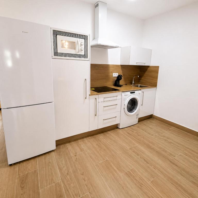 Factory Rooms Barbate - Apartamento - 5