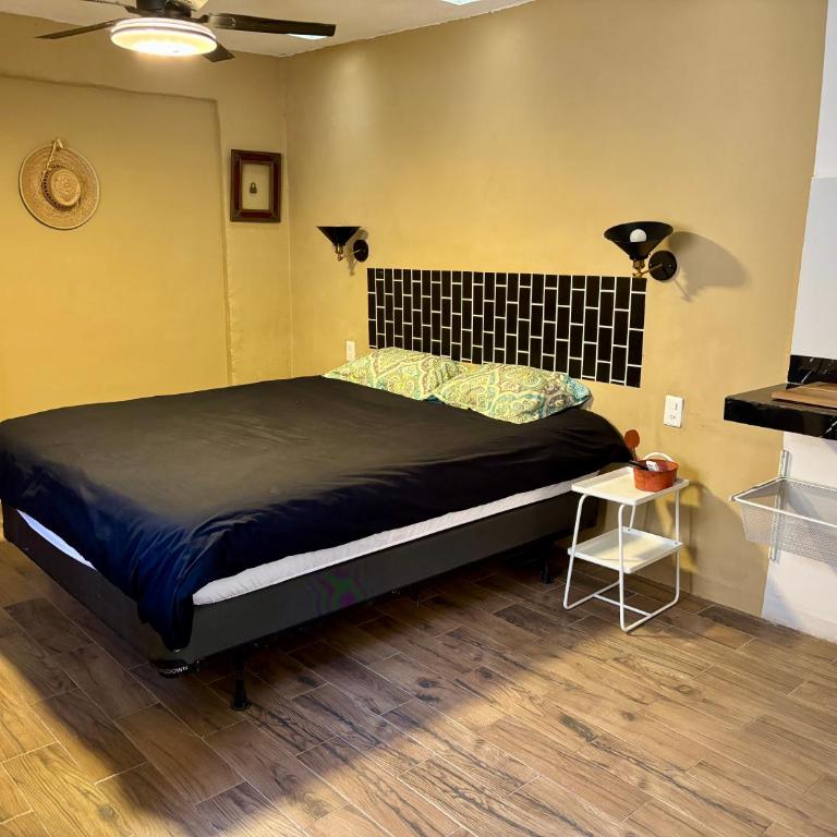 Casa Ufemia habitacion 1 - Double or Twin Room with Bathroom - 1