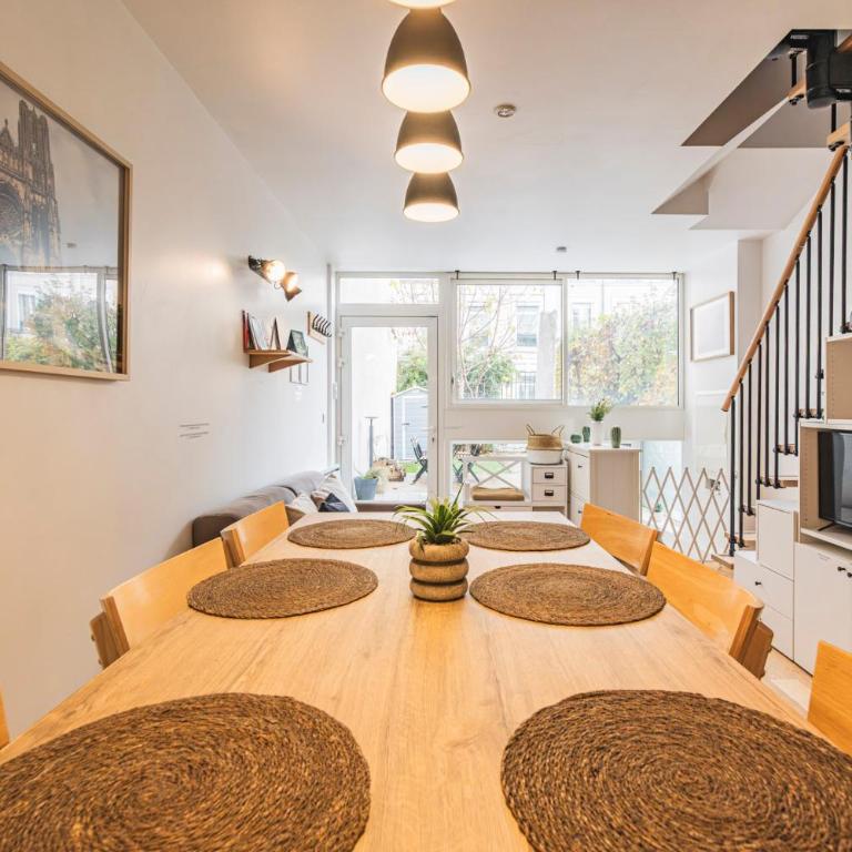 Loft urbain avec jardin privé - hyper centre - Casa con 3 Camere da Letto - 30