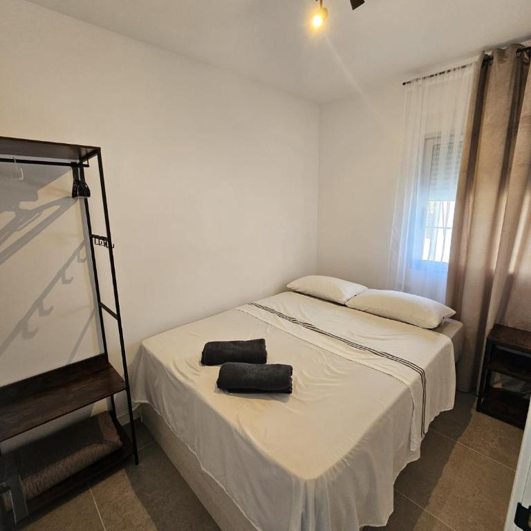 Luxury Sea View Villa - Private Pool - Near Beach - 3 min TRAM Alicante Benidorm - BBQ - Private Garden - Free Parking - Casa - 19
