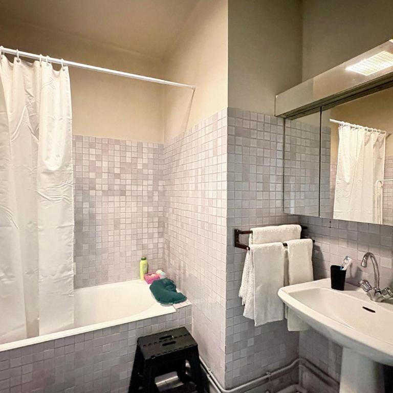 Charmant studio avec jardin secret Calme absolu au cœur du 5e - Appartement 1 Chambre - 6
