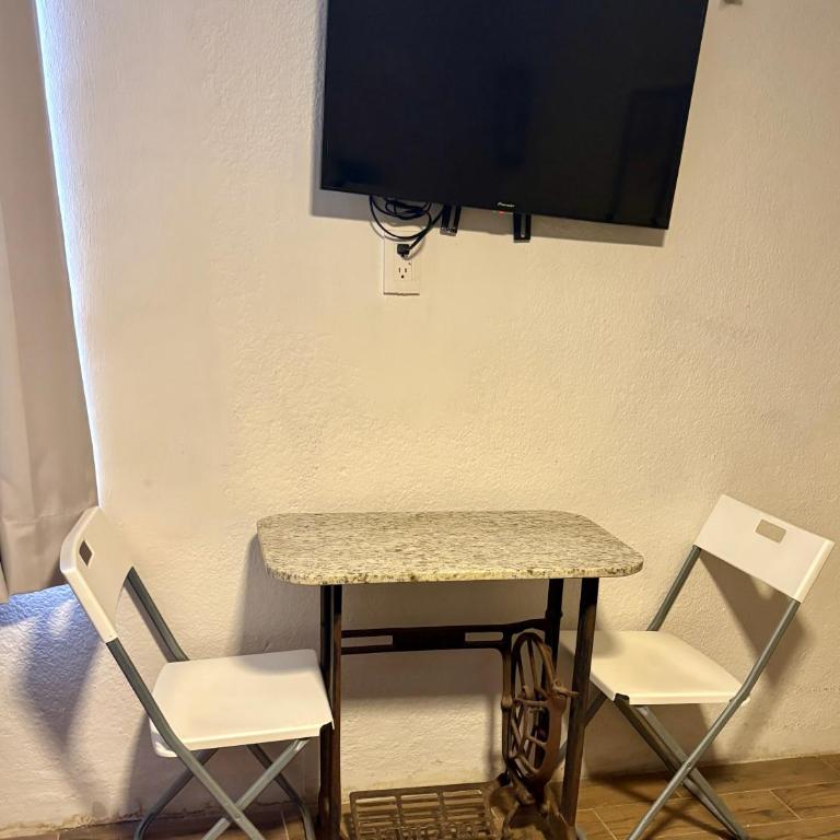 Casa Ufemia habitacion 1 - Double or Twin Room with Bathroom - 4