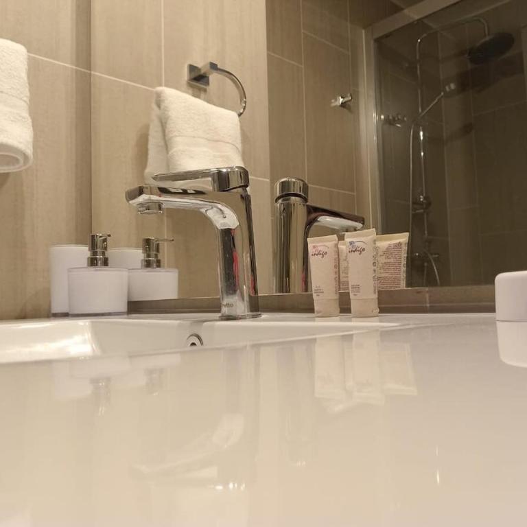 HOM I 1D1B, WiFi, Full equipado, calefactor eléctrico, Cerca al Lago - Apartment - 5