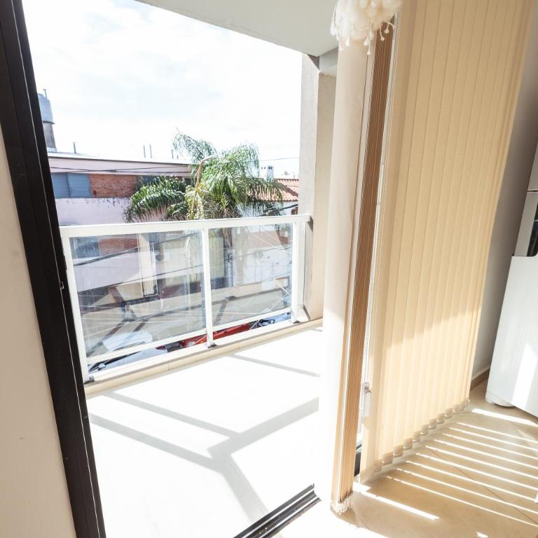Moderno y Luminoso Cerca de Boulevard - One-Bedroom Apartment - 12