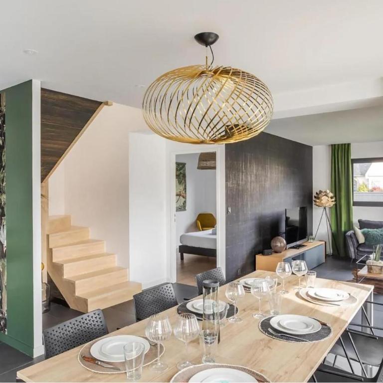 Villa Botero Dinard - Five-Bedroom House - 7