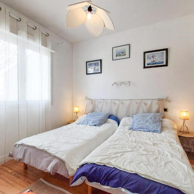 Charmante Maison Proche Plage - Three-Bedroom Townhouse - 14