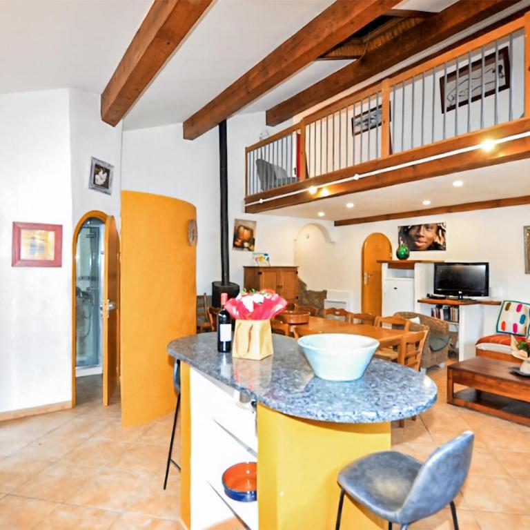 Paisible Villa Piscine - Maison 4 Chambres - 6