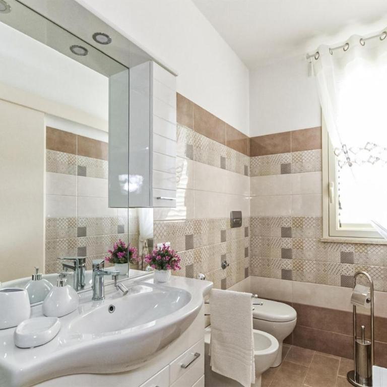 Cozy Home In S Maria Del Focallo With Wifi - Maison de Vacances 3 Chambres - 9