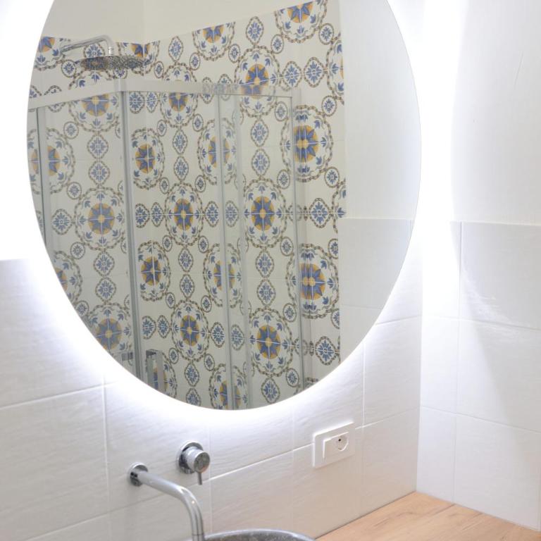 DallaVi rooms - Camera Matrimoniale con Bagno Privato - 1
