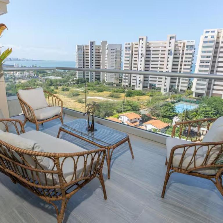 Apto moderno de lujo 2 hab con balcón cerca al mar - Apartamento de 2 dormitorios - 18