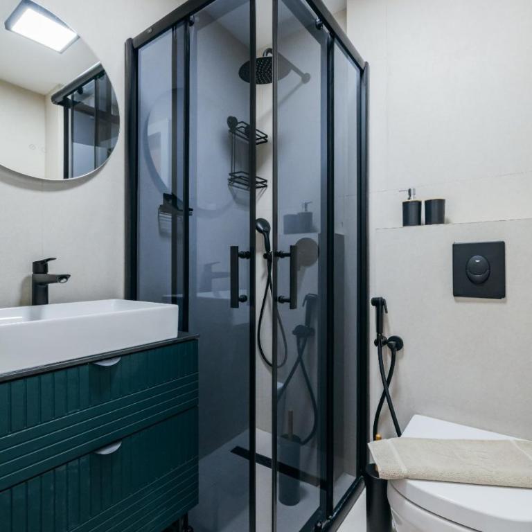 Lux apartments Bar - Two-Bedroom Apartment - 15