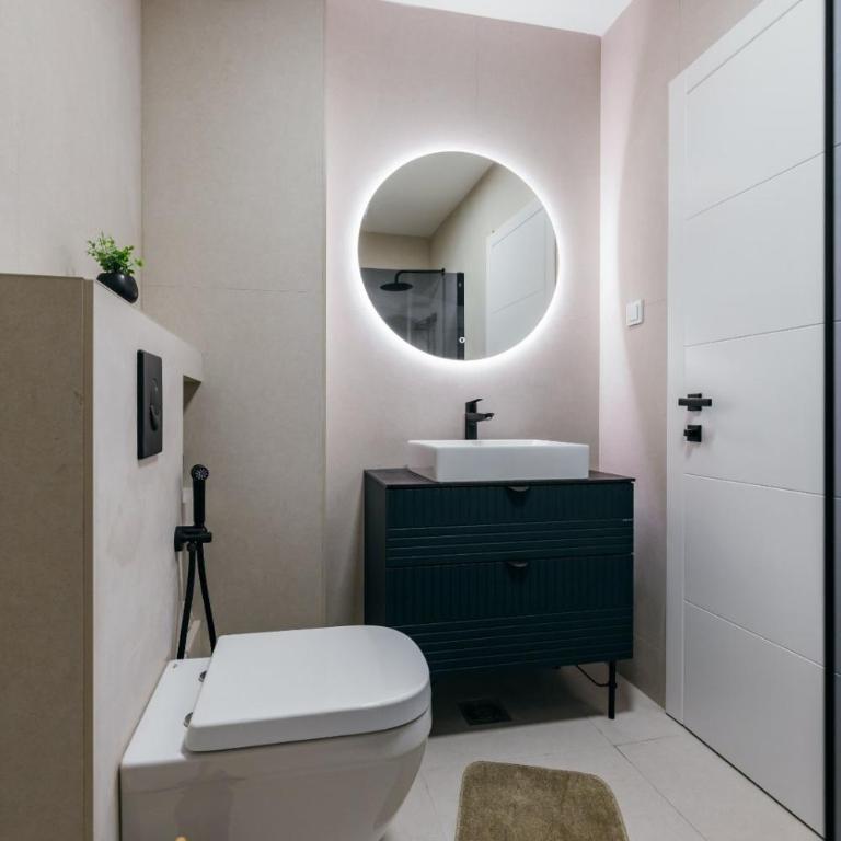 Lux apartments Bar - Two-Bedroom Apartment - 26