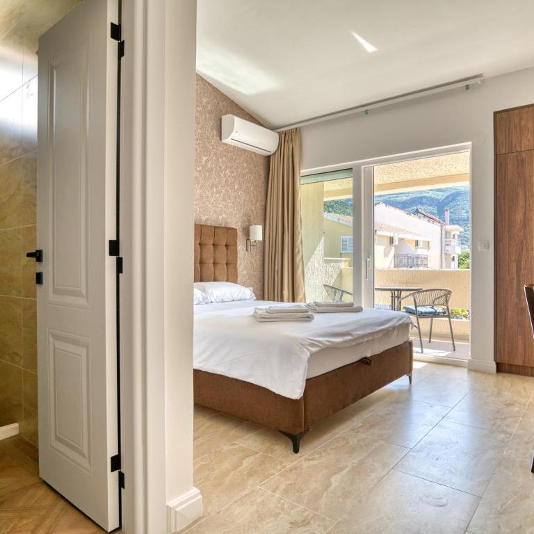 Gama residence - Double Room with Sea View - 15