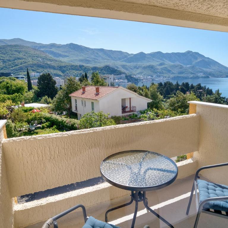 Gama residence - Double Room with Sea View - 11