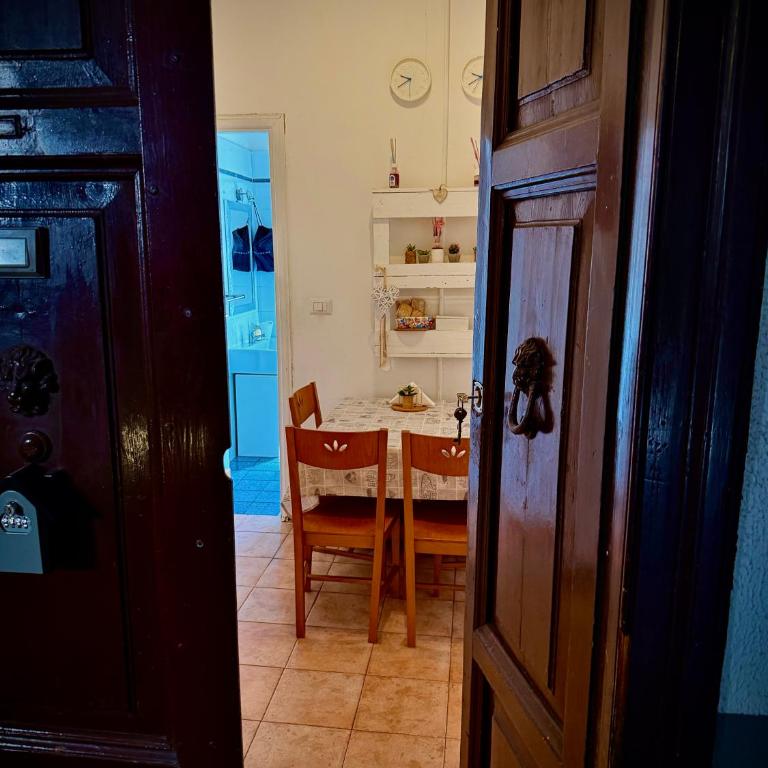 TrastevereHome - Appartamento con 2 Camere da Letto - 2