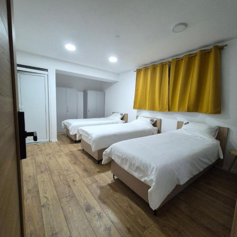 City House Podgorica - Cozy Rooms & Good Vibes - Ženska Spavaonica - 12