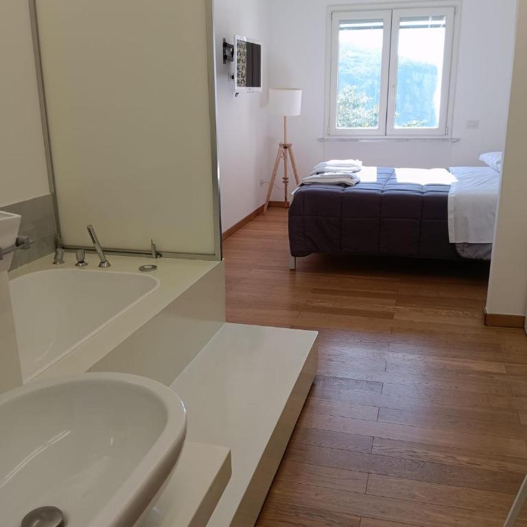 White Stylish Apartment 4 - Casa con 1 Camera da Letto - 3