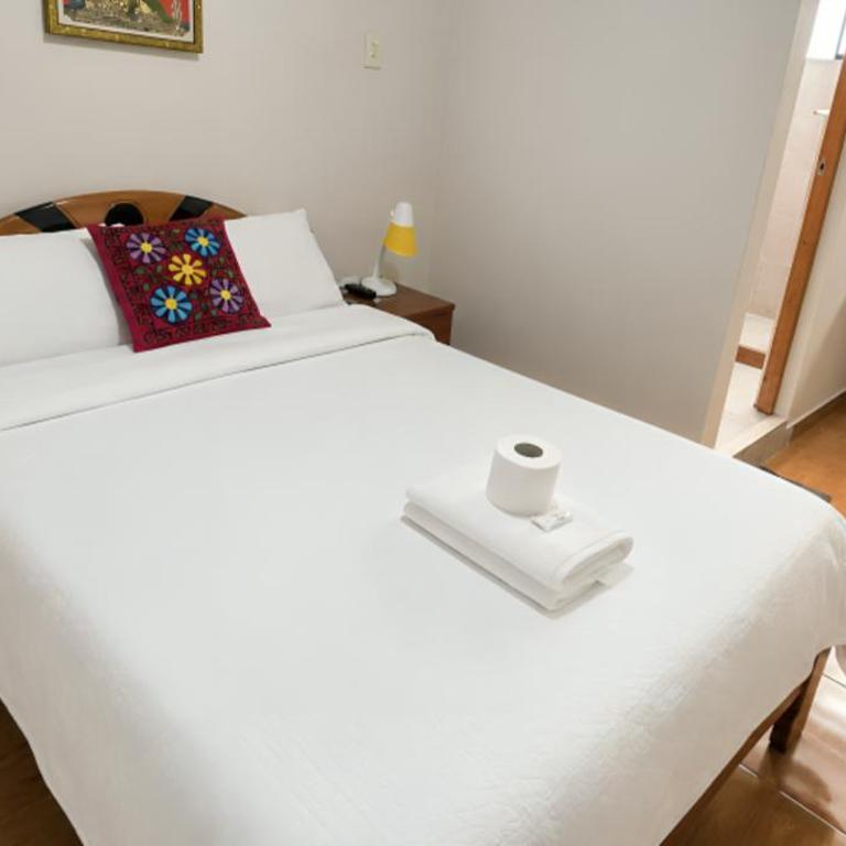La Casa de Hannah - Double Room with Private Bathroom - 3