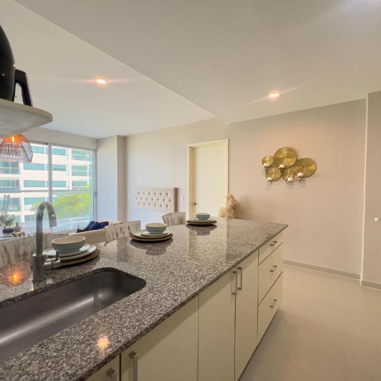 Incredible ocean view Morros ultra 4th floor 05 - Two-Bedroom Apartment - 4