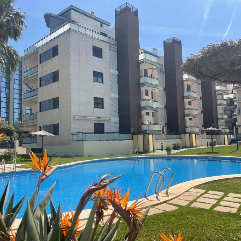 Apartamento Port Dénia - Apartamento de 3 dormitorios con vistas a las montañas - 1