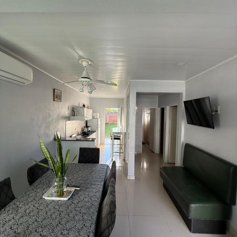 Alojamiento Gala - Two-Bedroom House - 6