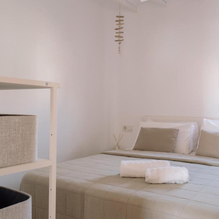 Anticrooms Arsenal - Two-Bedroom Apartment - 9