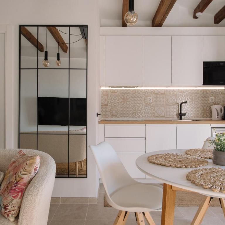Anticrooms Arsenal - Two-Bedroom Apartment - 20
