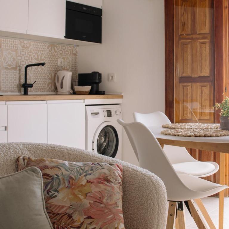 Anticrooms Arsenal - Two-Bedroom Apartment - 21