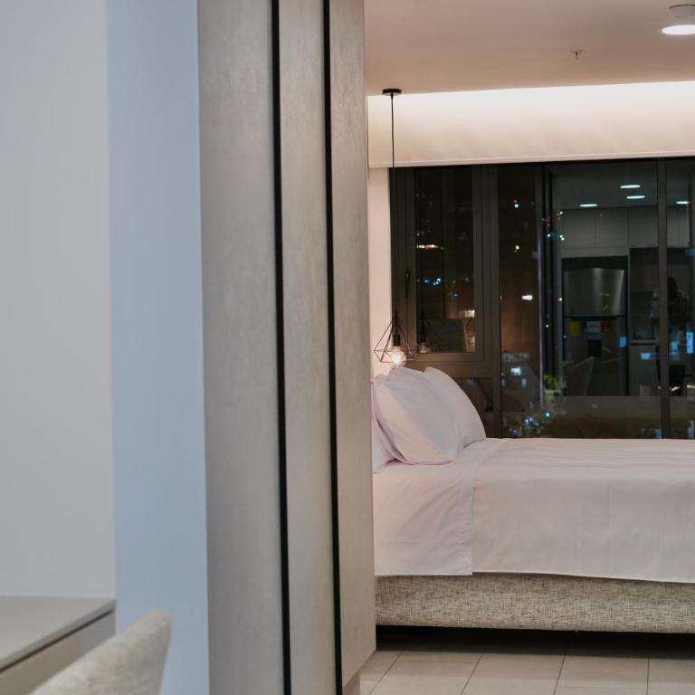 Cielo Apartments with top amenities - Superior Studio - 4