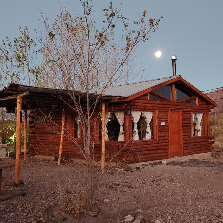 Cabañas Angualasto - Bungalow Familiar - 2