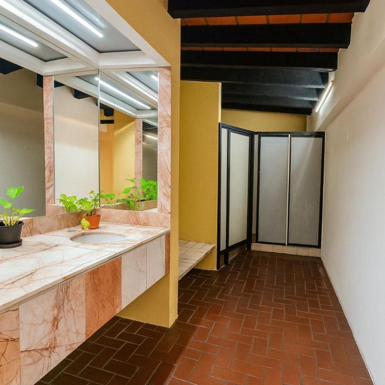 Cozy Rustic Chic Marina Penthouse Walk to Beach - Apartamento de 2 dormitorios - 5