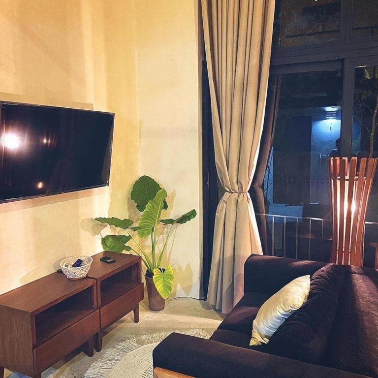 Boho 2 Bedroom Loft with Rooftop access with hot tub - Apartamento de 2 dormitorios - 2