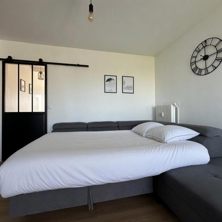 Superbe appartement en rez-de-jardin avec vue mer - Appartement - Vue sur Mer - 10