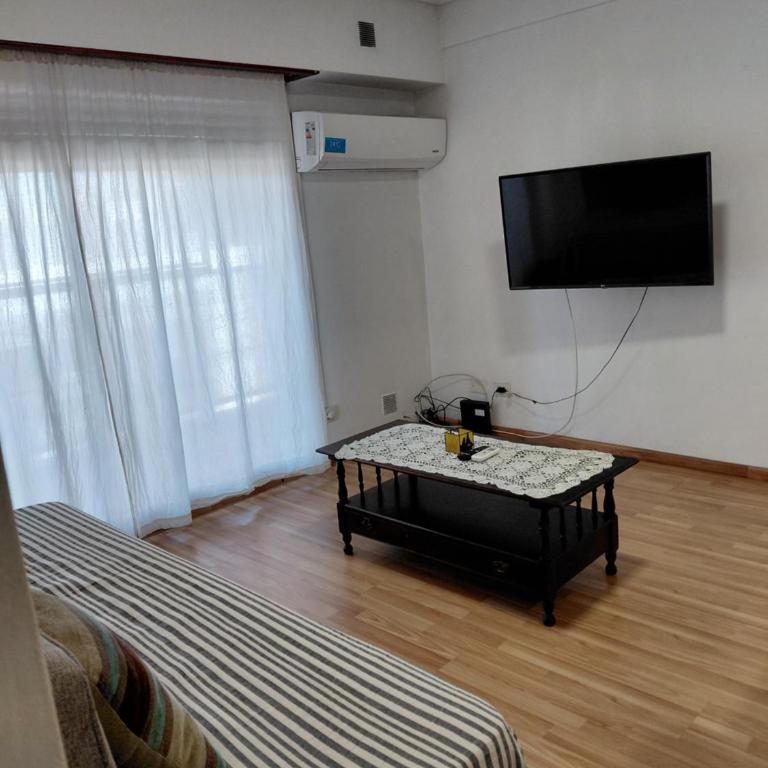 Danny ap - Amplio y cómodo - 18 min Aeropuerto - Zona de Restos - Parking - Apartamento de 2 dormitorios - 13