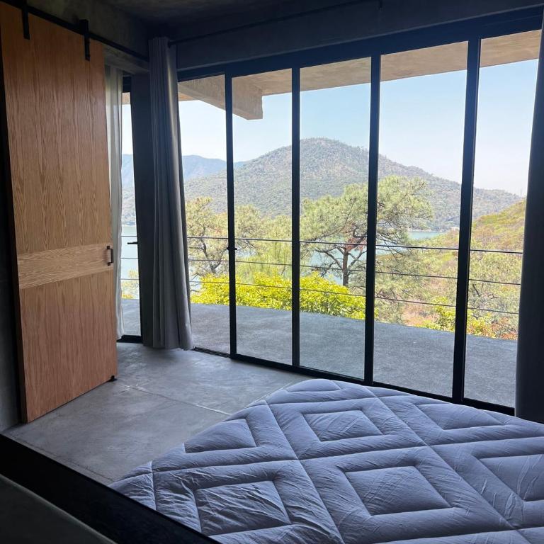 Modern Boutique Loft with Lake View - Studio mit Seeblick - 1