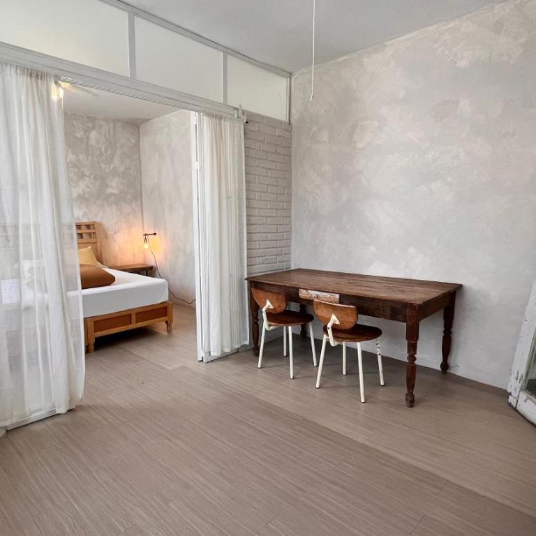 CASA LOOL BEH - Double Room with Private External Bathroom - 1