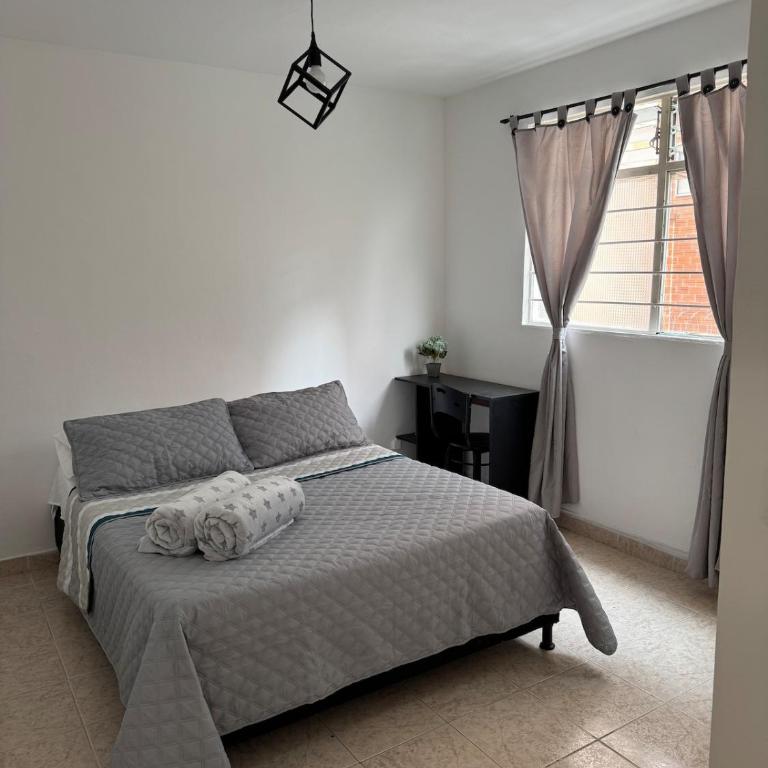 Hermoso apartamento Laureles - Apartamento de 2 dormitorios - 11